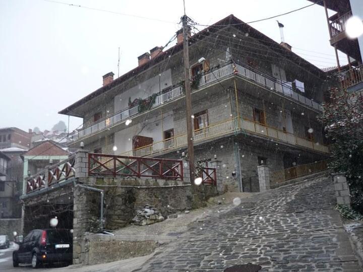 Eufrosini Guesthouse Metsovo Eksteriør billede